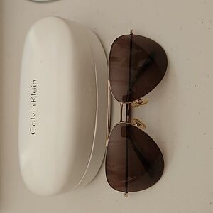 Calvin Klein R135S 718 Sunglasses